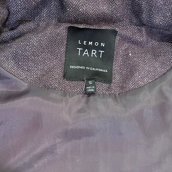 ๐ธ๐ผ๐บ Lemon Tart Puffer Vest ๐ธ๐ผ๐บ - Picture 9 of 10